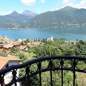 Casa Amarilla San Siro (Lombardy)